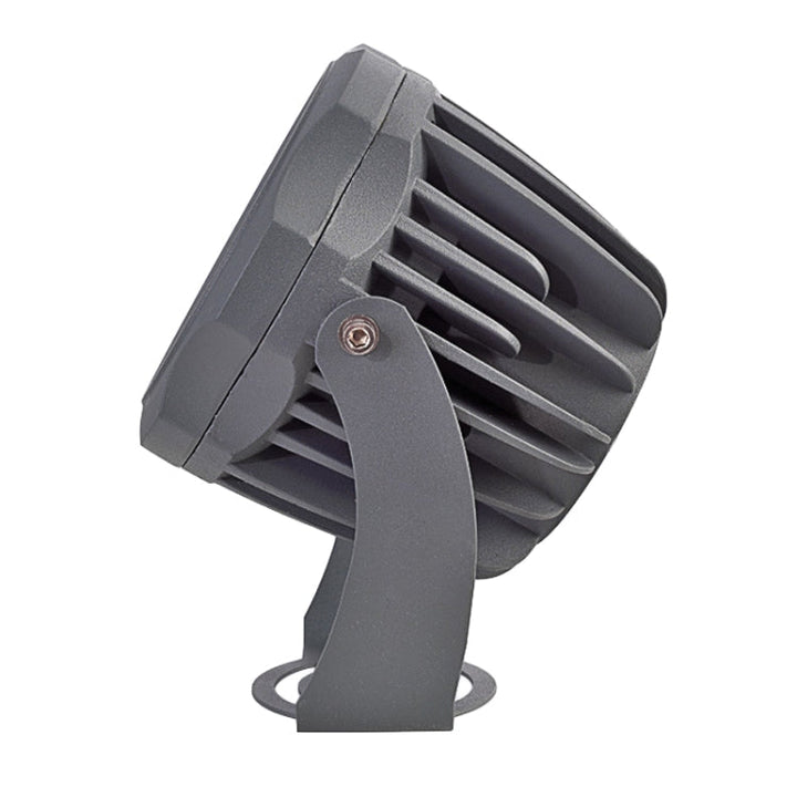 Vielseitiges LED COB Gartenflutlicht, wasserdicht, farbwechselnd für stimmungsvolle Gartenbeleuchtung.