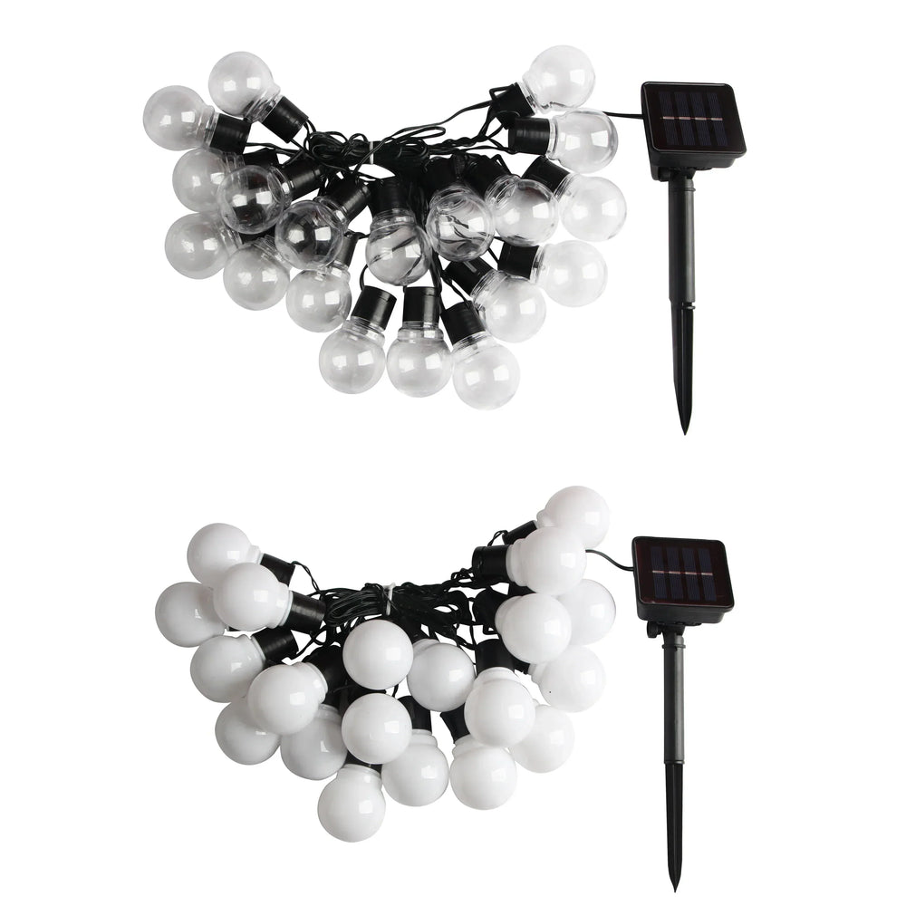 Umweltfreundliche Solar-Gartenbeleuchtung, wetterfeste LED-Lichterkette ideal für Balkon & Terrasse.