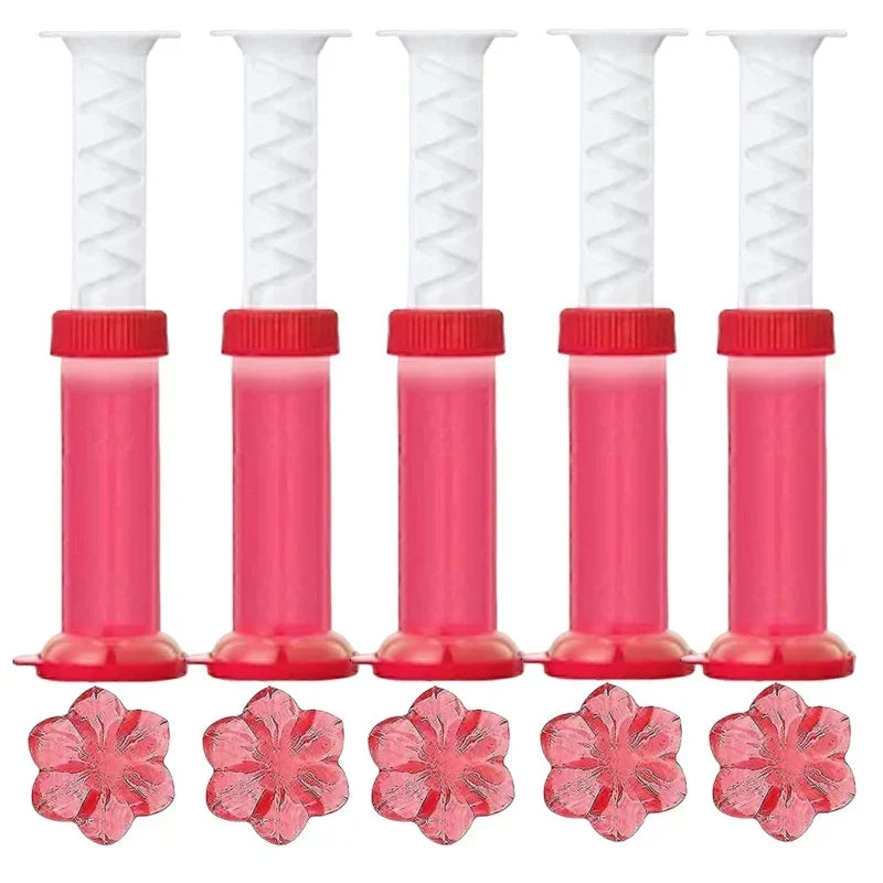 Nahaufnahme: WC-Gelblumen Duft-Stempel-Gel haftet am WC, liefert blumige Frische und Sauberkeit.