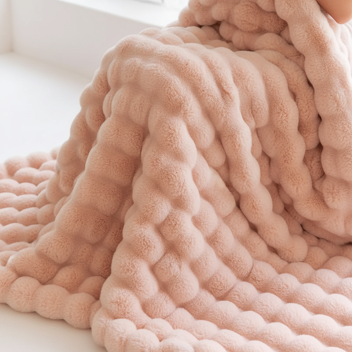 Eine extra weiche Plüschdecke von CozyCloud, ideal als Geschenk oder für dich selbst.