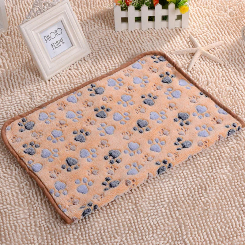 Vielseitige CozyPaw™ Hundedecke als Kuscheldecke & Reisedecke für Hunde & Katzen.