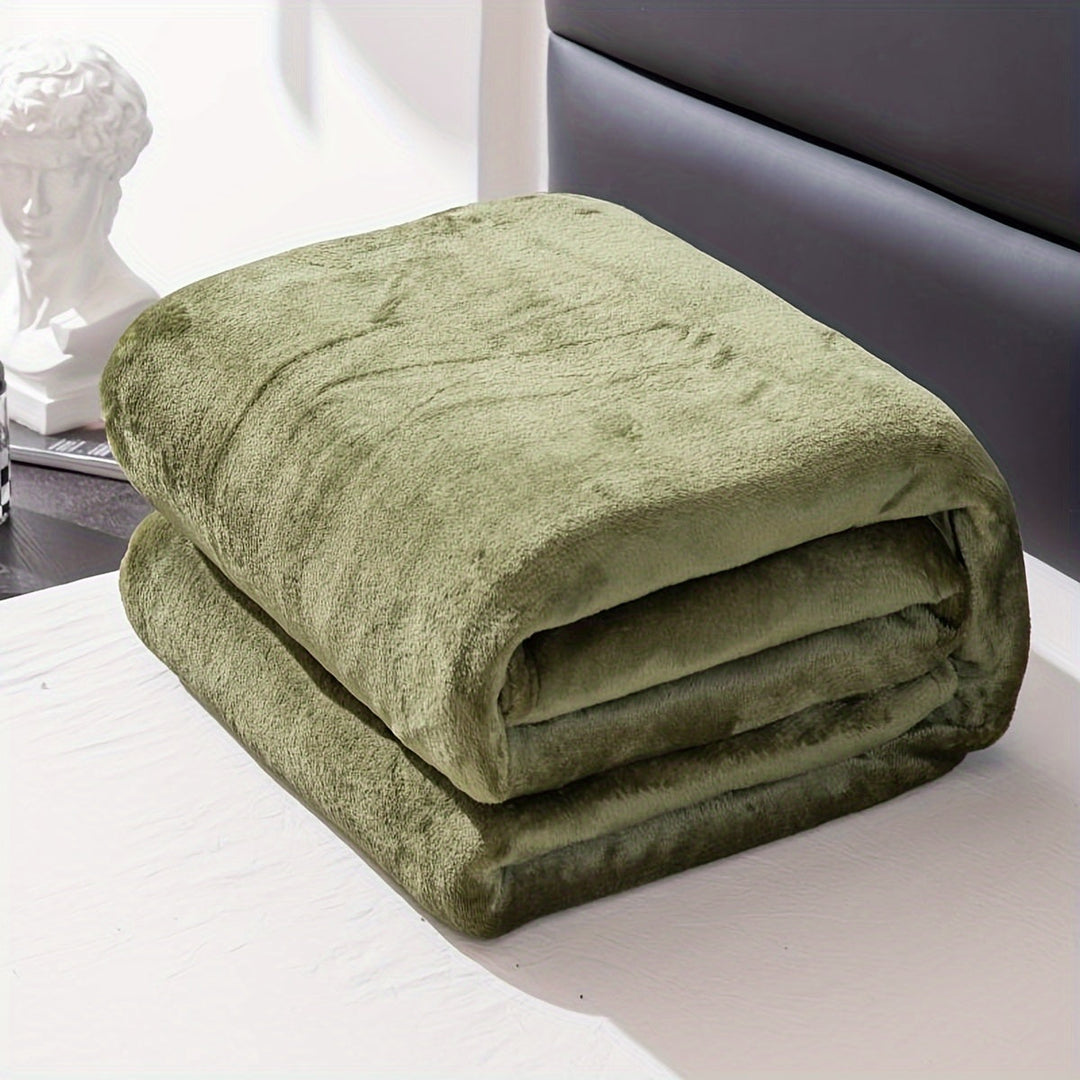 Luxuriös weiche Kuscheldecke für entspannte Abende. Eine warme Decke als stilvolles Wohnaccessoire.
