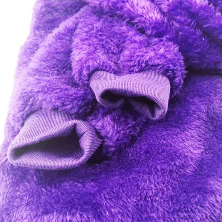 Lila Kinder Kuschel Kapuzenpullover, als Plüschtier & warme Winterkleidung. Perfekte Geschenkidee für Kinder.