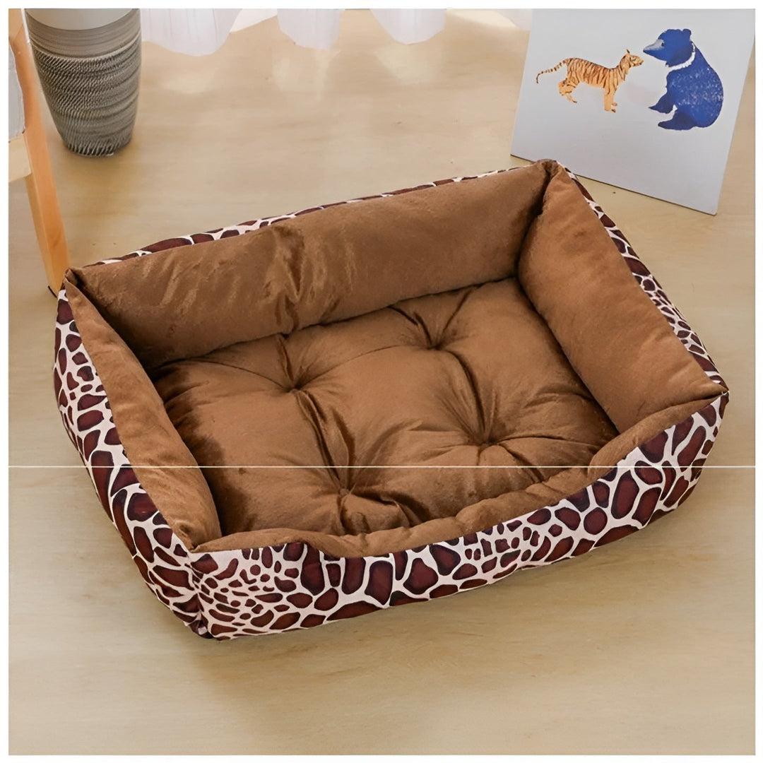 Flauschiges Plüsch-Katzenbett, orthopädisch und extra weich, bietet gemütlichen Schlafplatz für Samtpfoten.
