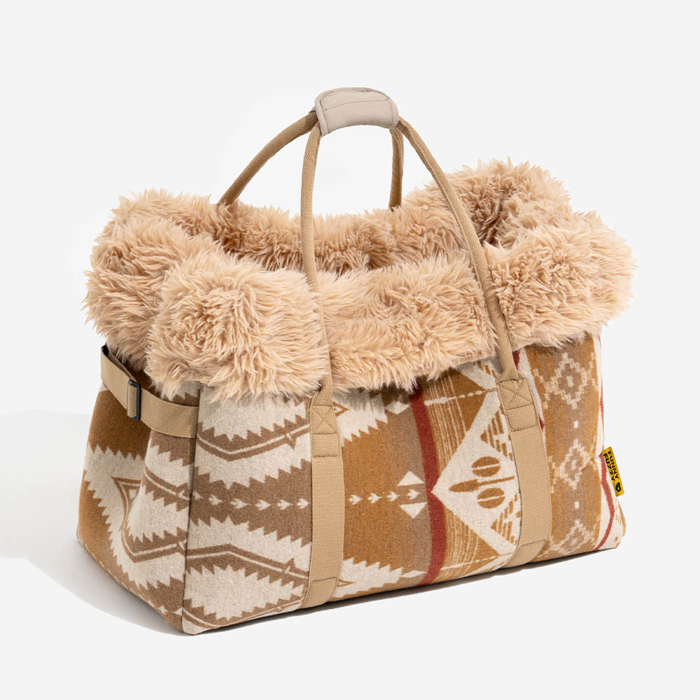 Dein wendbarer Haustierträger, ein gemütlicher Kuschelschlafsack für Hunde auf Reisen und zu Hause.