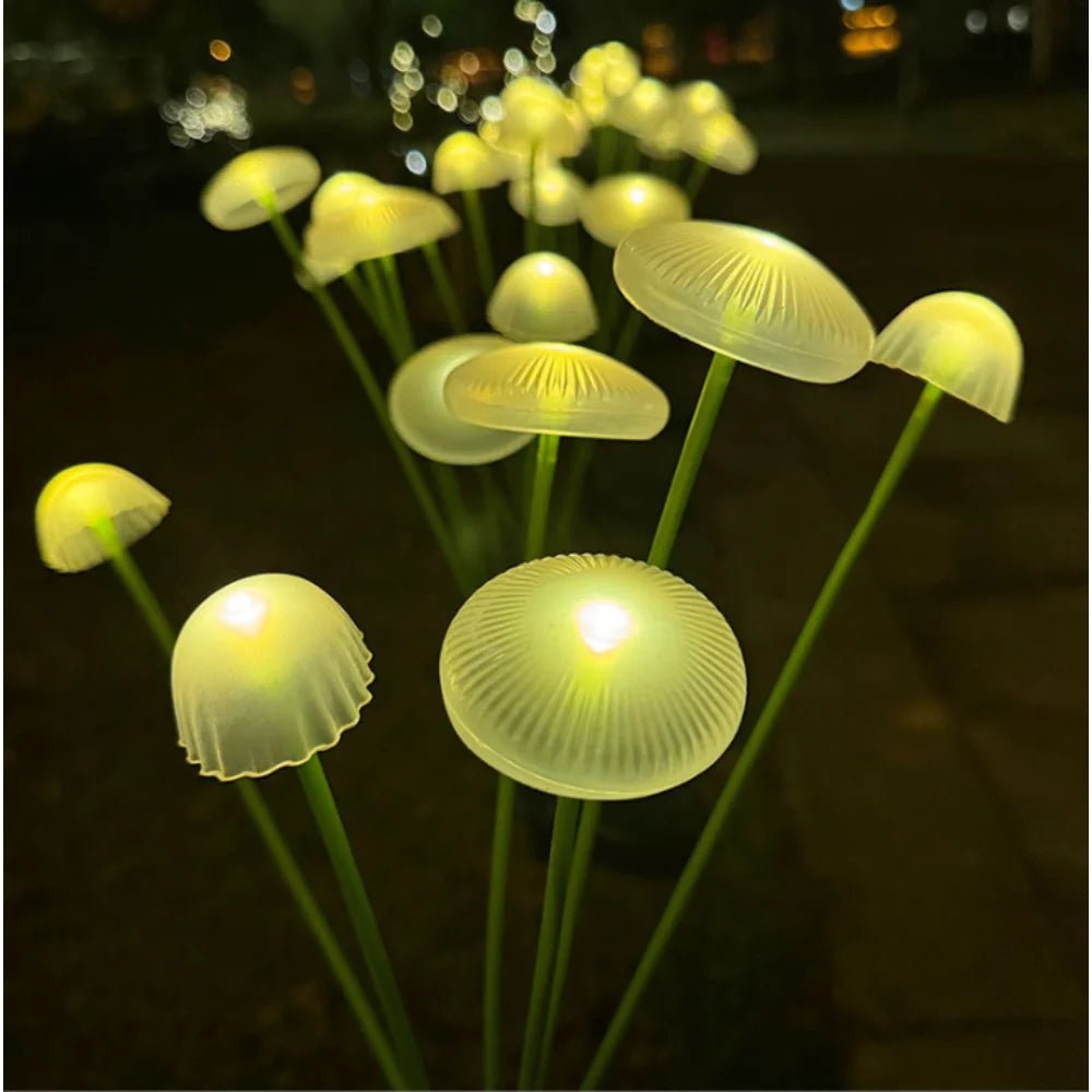 Dekorative Solar Pilzlichter für den Garten, 10 LEDs, wetterfest. Ideal als Stimmungslicht im Außenbereich.