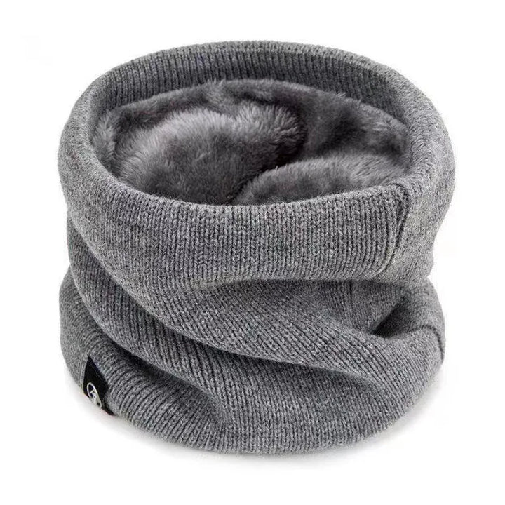 ThermoKnit Pro Winterschal für Damen & Herren, ideal als Nackenschutz gegen Herbst- & Winterkälte.