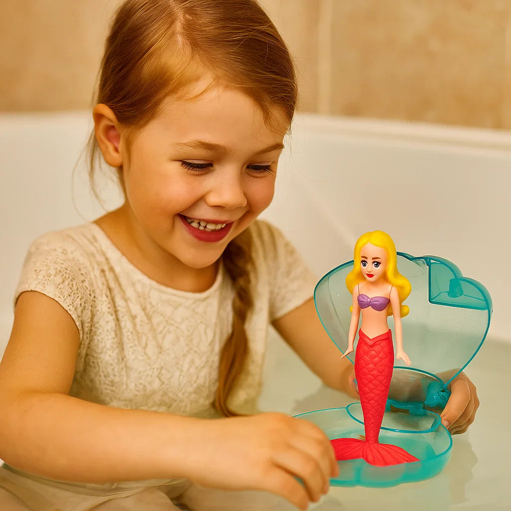 Niedliches Meerjungfrauen Badespielzeug für Kinder; zauberhafter Spielspaß im Wasser.