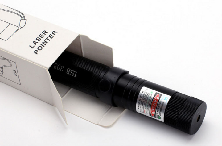 Sichtbarer Zelara-Power Hochleistungs-Laserpointer 303, ideal für Präsentation, Astronomie & Outdoor.