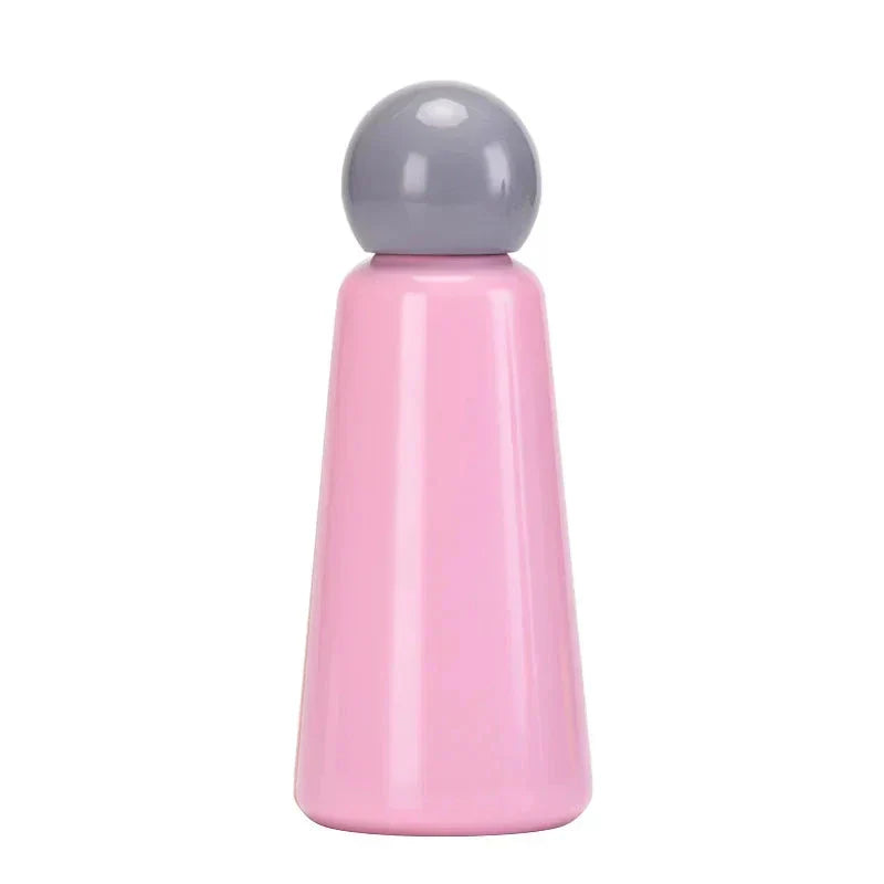 Edle 500ml Trinkflasche, zweifarbiges Edelstahl Design für stilvolle Getränke.