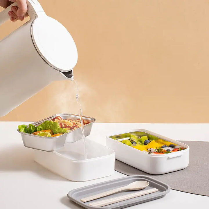 Geräumige zweistöckige Edelstahl Lunchbox für verschiedene Speisen, idealer Lebensmittelbehälter.